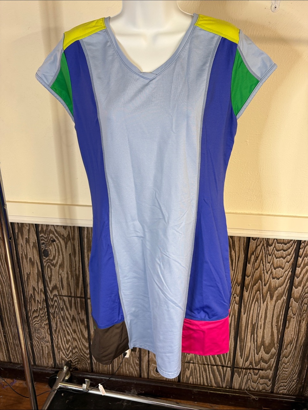 Colorblock Women's V-Neck Athletic Dress - Light Blue, Blue, Green, Yellow, Pink